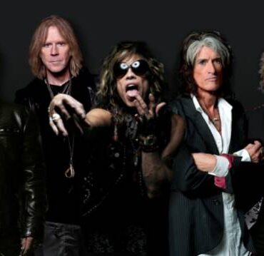 joe-perry-breaks-silence-after-steven-tyler-accusation