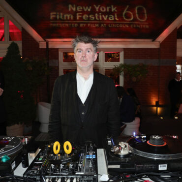 james-murphy-talks-white-noise‘s-“new-body-rhumba”-and-lcd-soundsystem’s-oscar-chances