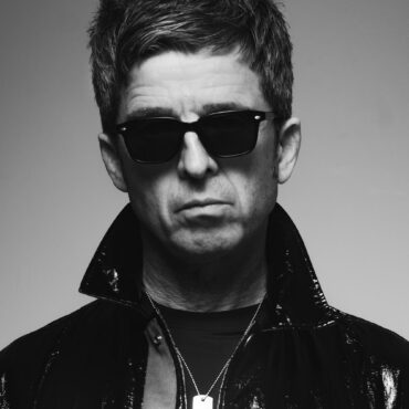 noel-gallagher’s-high-flying-birds-detail-album,-share-video-for-new-song:-watch