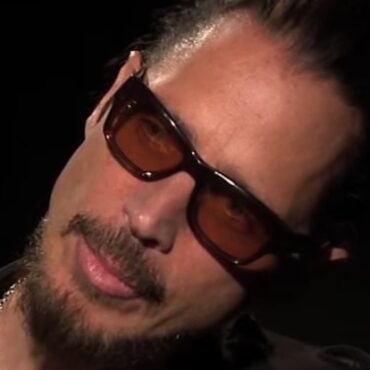 chris-cornell-insulted-by-hair-metal-singer