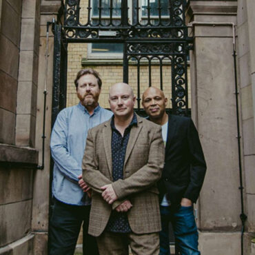 the-boo-radleys-announce-new-album-and-tour,-share-video-for-new-song-“seeker”