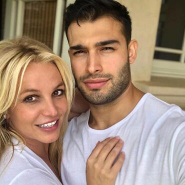 britney-spears-husband-posted-police-photos