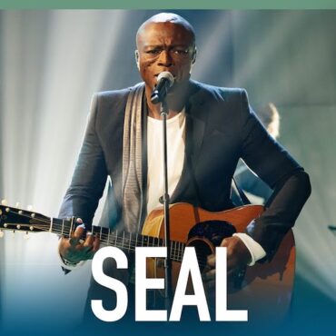 seal-sings-“kiss-from-a-rose”-on-the-kelly-clarkson-show,-announces-30th-anniversary-tour-with-the-buggles