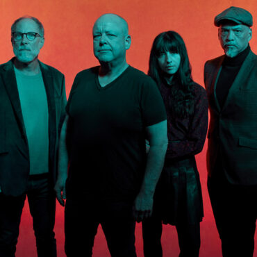 pixies-announce-new-us.-tour-dates;-franz-ferdinand-and-bully-to-support