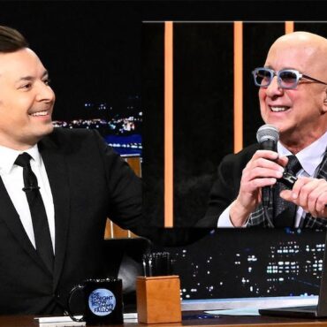 paul-shaffer-and-letterman‘s-band-filled-in-for-the-roots-on-fallon-last-night