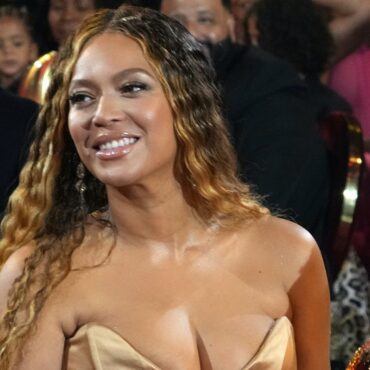 grammys-2023:-beyonce-wins-best-dance/electronic-music-album-and-sets-new-record-for-most-grammy-victories-of-all-time