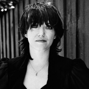 sharon-van-etten-announces-tramp-anniversary-edition,-shares-new-“serpents”-video:-watch