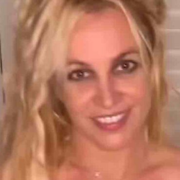 britney-spears-annoys-husband-in-new-photo