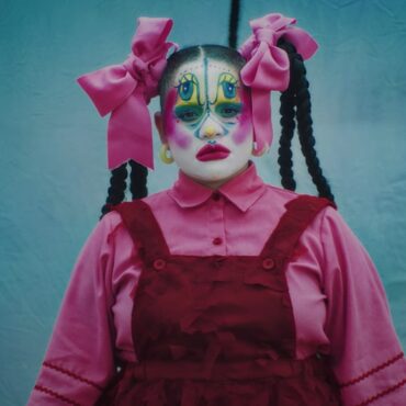 lido-pimienta-shares-new-video-for-“te-queria”:-watch