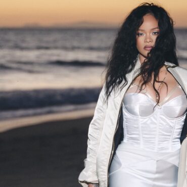 rihanna-to-perform-“lift-me-up”-at-2023-oscars