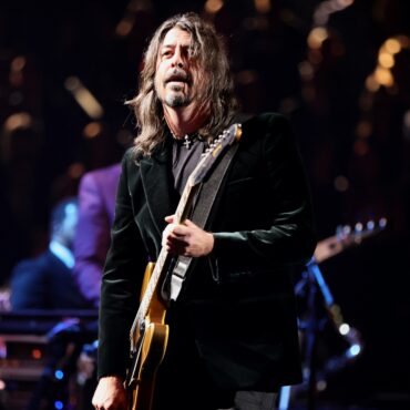 foo-fighters-announce-spring-2023-concerts