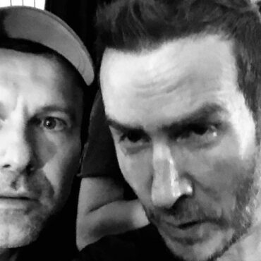 massive-attack’s-robert-“3d”-del-naja-remixes-slava-vakarchuk-song-for-charity:-listen