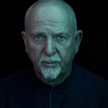 peter-gabriel-shares-new-song-“playing-for-time”-and-announces-north-american-tour-dates