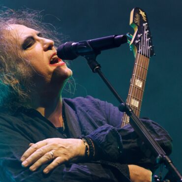 the-cure-announce-2023-north-american-tour