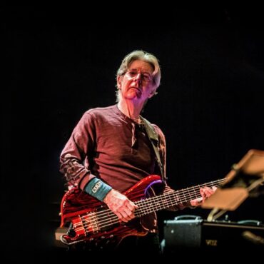 happy-birthday-phil-lesh-(grateful-dead)