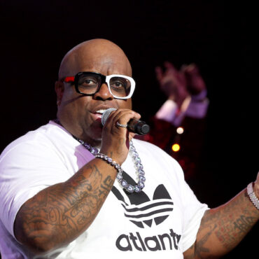 ceelo-under-fire-for-horse-incident-at-shawty-lo-tribute-event