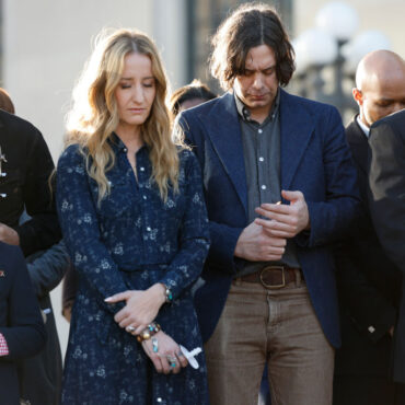 sheryl-crow,-margo-price-perform-at-vigil-honoring-nashville-school-shooting-victims