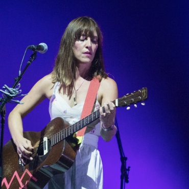 feist-talks-leaving-arcade-fire-tour-in-new-interview:-“i-couldn’t-continue”