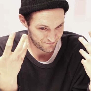 josh-klinghoffer-trashes-red-hot-chili-peppers-album