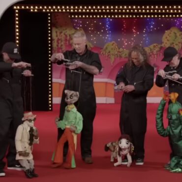 metallica-learn-how-to-master-some-actual-puppets-on-kimmel