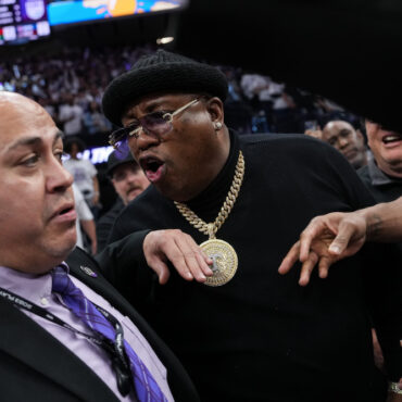 e-40-calls-for-investigation-after-security-ejected-him-from-warriors-kings-game