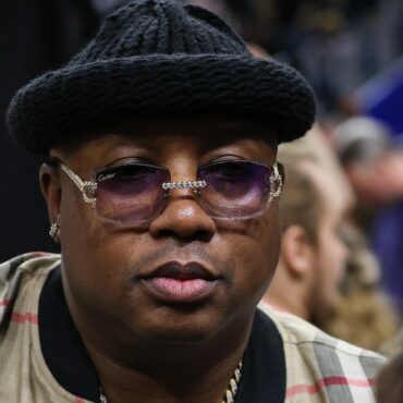 e-40-ejected-from-nba-playoffs-game,-blames-racial-bias