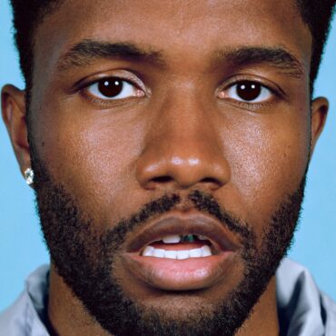 frank-ocean-injured-ankle-before-headlining-coachella-2023