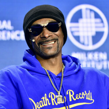 snoop-dogg-is-trying-to-buy-the-ottawa-senators