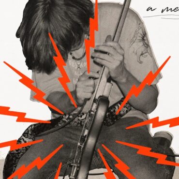 thurston-moore’s-new-memoir-“sonic-life”-to-recount-path-to-sonic-youth-and-beyond