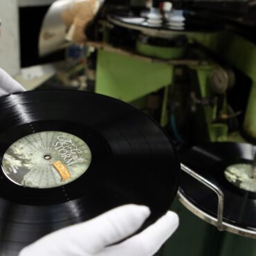 mofi-wins-approval-for-settlement-over-analog-vinyl-fraud-lawsuit