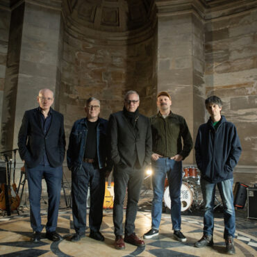 teenage-fanclub-announce-new-album,-share-video-for-new-song-“foreign-land”