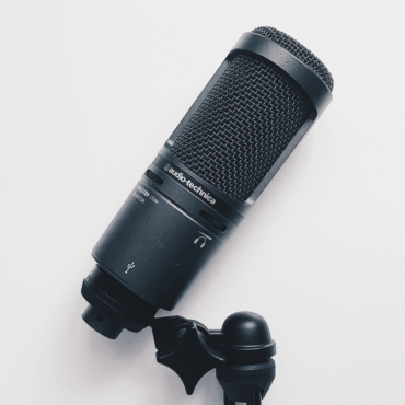 best-microphones-for-recording-under-$300:-our-favorite-studio-mics-for-vocals,-instruments,-and-more