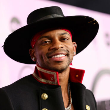 jimmie-allen-hit-with-second-sexual-assault-lawsuit,-woman-claims-he-secretly-filmed-her