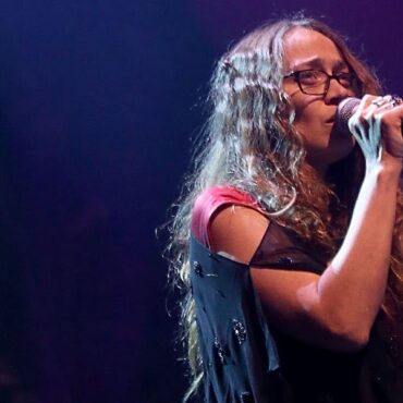 fiona-apple-covers-idaho-state-song-for-this-american-life:-listen