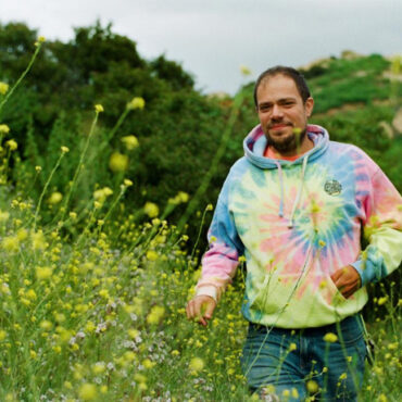 jeff-rosenstock-announces-new-album-and-tour,-shares-anime-inspired-video-for-new-song-“doubt”