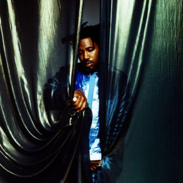 sampha-shares-first-new-solo-song-in-six-years:-“spirit-2.0”