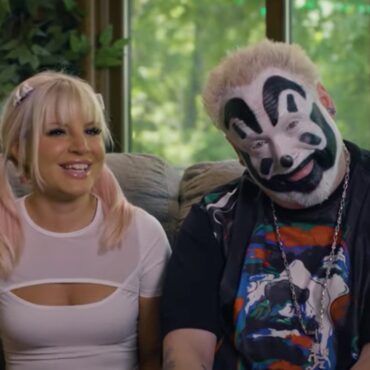 watch-insane-clown-posse’s-violent-j-and-his-girlfriend-on-the-reality-show-love-don’t-judge