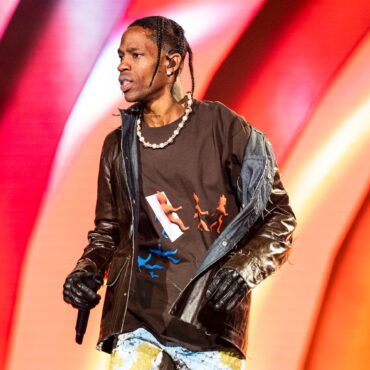 travis-scott-will-not-face-criminal-charges-over-2021-astroworld-tragedy