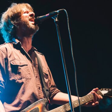 rick-froberg,-singer-and-guitarist-in-drive-like-jehu-and-hot-snakes,-dies-at-55