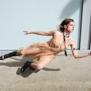 glasser-shares-colorful-video-for-new-song-“drift”