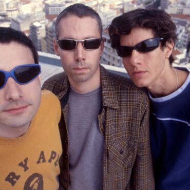 beastie-boys-announce-hello,-nasty-vinyl-reissue-for-25th-anniversary