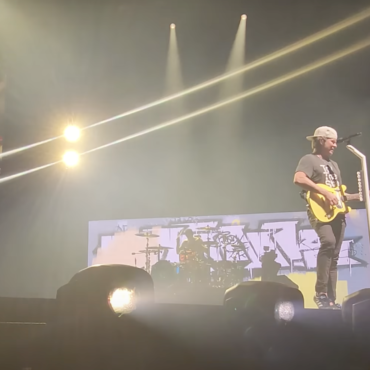 blink-182-member-allegedly-quits-auto-tune-live