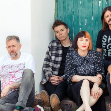 listen-to-slowdive’s-new-song-“skin-in-the-game”