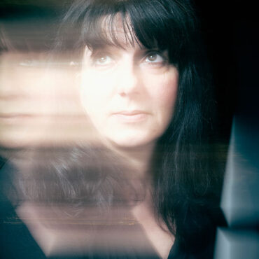 lush-co-founder-emma-anderson-announces-debut-solo-album