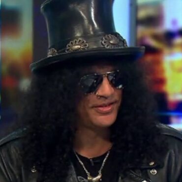 guns-n’-roses’-slash-insulted-by-hair-metal-legend