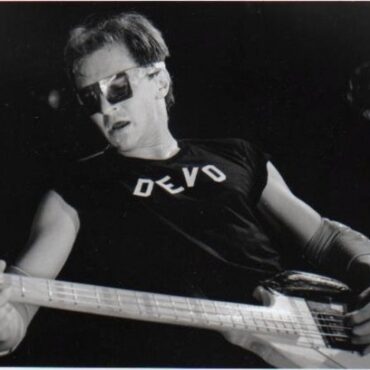 happy-75th-birthday-gerald-casale-(devo)