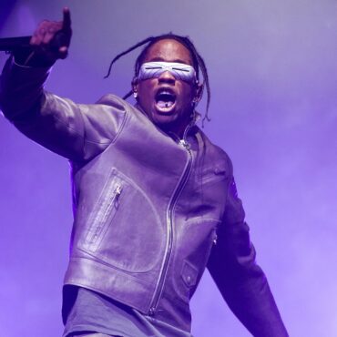 travis-scott-2023-tour,-his-first-since-astroworld-tragedy,-preemptively-announced-by-live-nation-(updated)