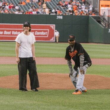 turnstile-throw-first-pitch-at-baltimore-orioles-game:-watch