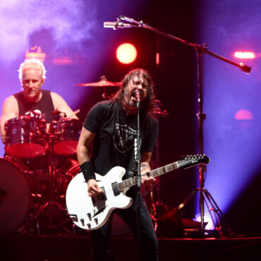 watch-foo-fighters-bring-out-michael-buble-at-outside-lands