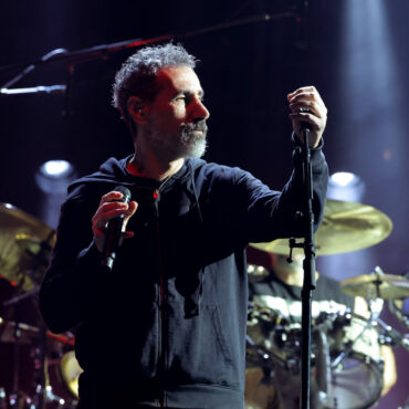 system-of-a-down’s-serj-tankian-asks-imagine-dragons-to-cancel-azerbaijan-concert